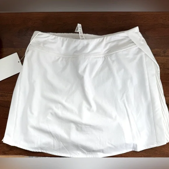 NWT, Lululemon Peek Pleat HR Tennis Skirt, Size 4